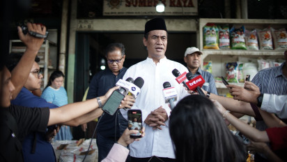 Sidak Pasar Cipinang saat Ramadan, Mentan Amran: Tidak Ada Alasan Harga Naik, Produksi Berlimpah