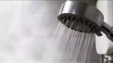 Ilustrasi mandi junub