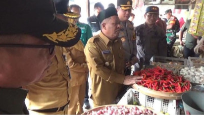 Wabup Jombang Sebut Naiknya Harga Kebutuhan Pokok saat Ramadhan sebagai Penyakit Tahunan