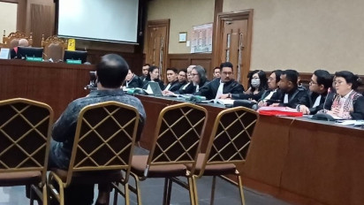 Tak Hanya Dua Hakim Jadi Saksi Terdakwa Zarof Ricar, Jaksa Juga Hadirkan Agus