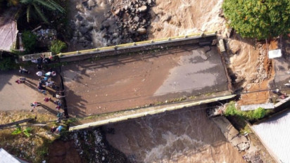 Wamen PU: Penanganan Pascabanjir Cisarua Harus Segera Dilakukan