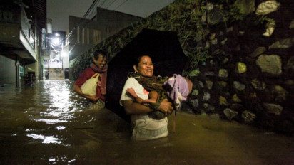 Banjir di Jakarta Rendam Kelurahan Gedong Setinggi 5 Meter, Ribuan Warga Mengungsi