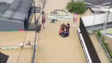 Pantauan Udara Banjir yang Terjadi di Perum Pondok Gede Permai, Bekasi, Jawa Barat