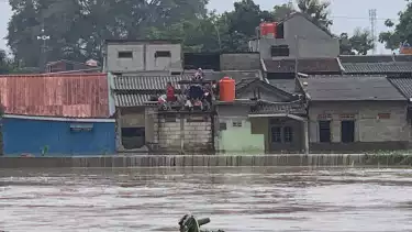 Badan Penanggulangan Bencana Daerah (BPBD) Kota Bekasi mencatat ada sebanyak 20 titik banjir di wilayah Kota Bekasi.