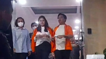 Nikita Mirzani Ditahan, Lolly Minta Ibunya Tidak Ditahan: Ibu Saya Single Parent, Satu-satunya yang Mencari Nafkah