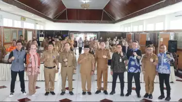 Badan Strategi Kebijakan Dalam Negeri (BSKDN) Kementerian Dalam Negeri (Kemendagri) bersama Badan Penyelenggara Jaminan Sosial (BPJS) Ketenagakerjaan melakukan kunjungan ke Pemerintah Provinsi Jambi.