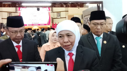 Khofifah Indar Parawangsa Ingatkan Sukseskan MBG di Sertijab Bupati dan Wakil Bupati Jember