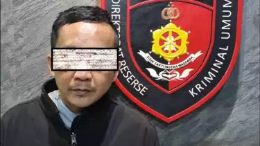 Polisi meringkus dua orang pria pelaku pencurian dengan modus membuntuti dan gembosi ban mobil