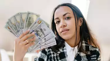 Ilustrasi mendapat uang