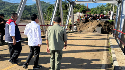 Wamen PU Sebut Jembatan Cidadap Sukabumi yang Amblas akibat Banjir akan Kembali Dibangun Setelah Lebaran