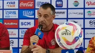 Pelatih Arema FC Ze Gomes