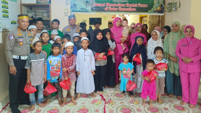 Berbagi Berkah Ramadan, Polres Palopo Bagikan Takjil dan Santunan ke Panti Asuhan