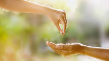 Teks Ceramah Tarawih Singkat Ramadhan 2025: Waktunya Melipatgandakan Rezeki dan Pahala di Bulan Suci