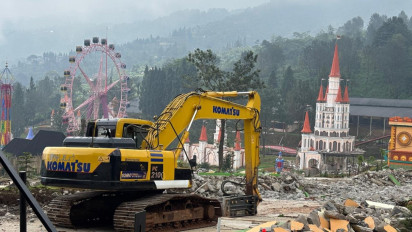 Objek Wisata Hibisc Puncak Kembali di Bongkar Bangunan Rata dengan Tanah