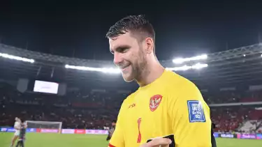 Kiper Timnas Indonesia, Maarten Paes