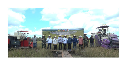 Panen Perdana Cetak Sawah Kampung Kaliki Dengan Mekanisasi Penuh, Harapan Kesejahteraan Rakyat Merauke