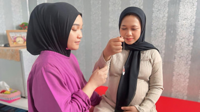 Viral! Usai Tren Lahiran Tiup-tiup, Kini Teknik Hipnosis Hypnobirthing Viral di Media Sosial