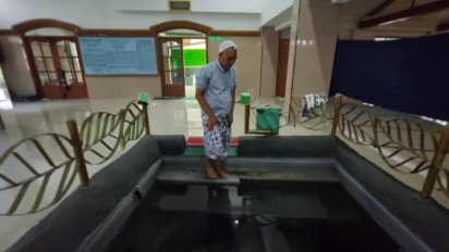 Unik, Ada Kolam Wudhu di dalam Masjid Syekh Maulana Malik Ibrahim Pesucinan Manyar, Masjid Tertua di Pulau Jawa