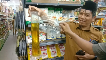Ditemukan Minyakita Kurang dari 1 Liter Dijual Lebih Mahal di Karimun