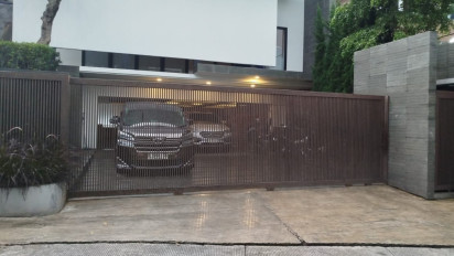 Situasi Terkini Kediaman Mantan Gubernur Jabar Ridwan Kamil usai Digeledah KPK