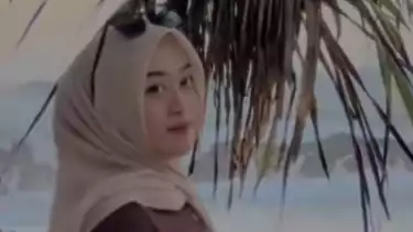Bu Salsa guru di Jember yang viral karena video syurnya