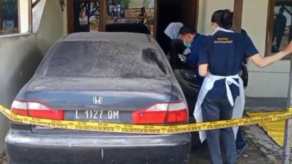 Tim Labfor Polda Jatim Selidiki Temuan Tengkorak Manusia dalam Mobil di Asrama Polisi Ujungpangkah