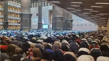 Ilustrasi - shalat tarawih