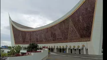 Masjid Raya Sumatera Barat