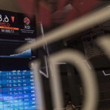 Pasar Saham Dibuka Lesu Usai Libur Lebaran, IHSG dan LQ45 Terkoreksi