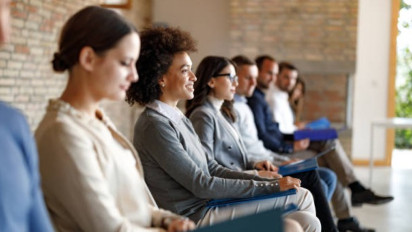 Mulai 15 Oktober, Pemerintah Buka Program Magang Fresh Graduate Bergaji UMP