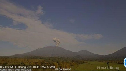 Ada Kabar Buruk, Gunung Raung Ngamuk
