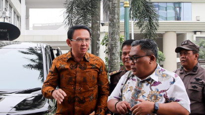 Tiba di Kejagung, Ahok Bawa Buku Catatan Berisi 'Dosa' Pertamina: Saya Senang Bisa Bantu Kejaksaan