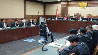 Respons Pengamat soal JPU Permasalahkan Impor Gula Mentah oleh Tom Lembong