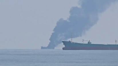 Dua Kapal Terbakar di Laut Paciran, Dua Orang Meninggal dan Belasan ABK Luka