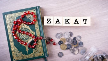 Bayar Zakat Fitrah kepada Orang Tua Sendiri, Memangnya Boleh? Ternyata Buya Yahya Jawab Hukumnya…