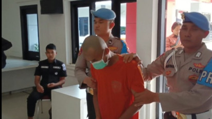 Terdesak Kebutuhan Jelang Lebaran, Pria Asal Madiun Jual Serbuk Petasan