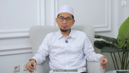Jika Hujan Turun Mengalir Deras di Malam Jumat, Tolong Ambil Benda dan Baca Surat Pendek ini Kata Ustaz Adi Hidayat