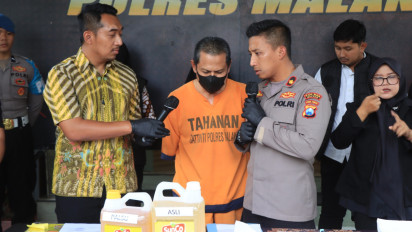Produksi Minyak Goreng Bermerek Palsu, Suami Istri Ditangkap Polisi