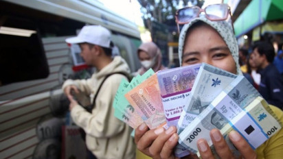 BI Gaspol Tambah Kuota Tukar Uang Baru! Ramadan Belum Datang, Antrean Sudah Membludak