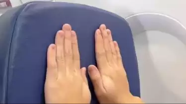 Ilustrasi tayamum di pesawat