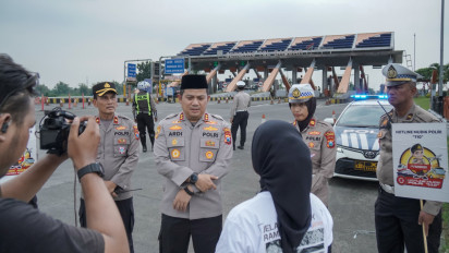 Mudik Jadi Aman dan Nyaman, Polres Jombang Kenalkan Layanan Hotline Mudik Polri 110