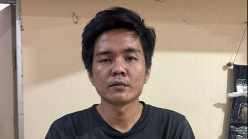 Momen Menegangkan Istri Tahan Suami yang Perkosa Anak Tirinya sampai 7