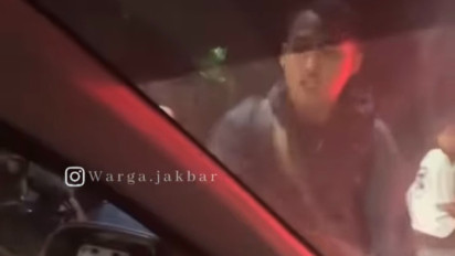Polisi Buru Dua Bang Jago yang Viral Usai Rusak Mobil di Cengkareng