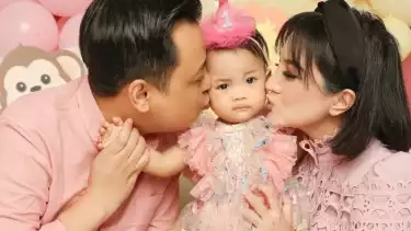 Kiki Amalia merayakan ulang tahun anaknya