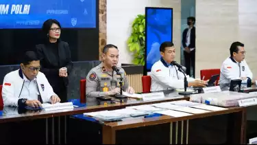 Penyidik Direktorat Tindak Pidana Siber Bareskrim Polri mengungkap kasus scam trading saham dan mata uang kripto.