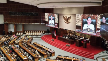 Puan Umumkan DPR Masuk Masa Reses Lebaran Sampai 16 April 2025