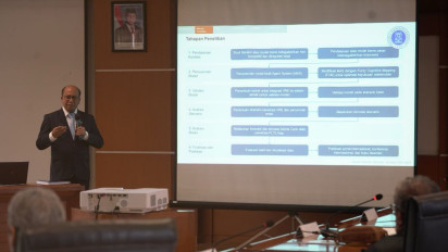 Temukan Solusi Integrasi Energi Terbarukan, Direktur PLN Suroso Isnandar Raih Gelar Doktor ITB dengan Predikat Cum Laude