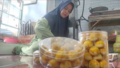 Lebaran Kian Dekat, Perajin Kue Nastar Untung Besar