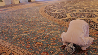 Panduan Praktis Itikaf untuk Pemula: Apa yang Harus Dilakukan?