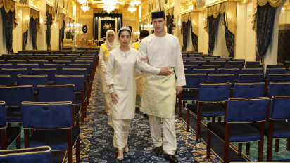 Kisah Mantan Pesepak Bola Asal Belanda yang Mualaf, Menikahi Putri Sultan Johor hanya Modal Pakai Mahar Rp70 Ribu